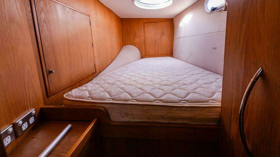 Tru Blu 38ft Broadblue Yacht For Sale