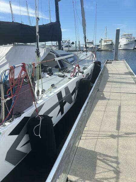 Zed4 40ft Class 40 Yacht For Sale