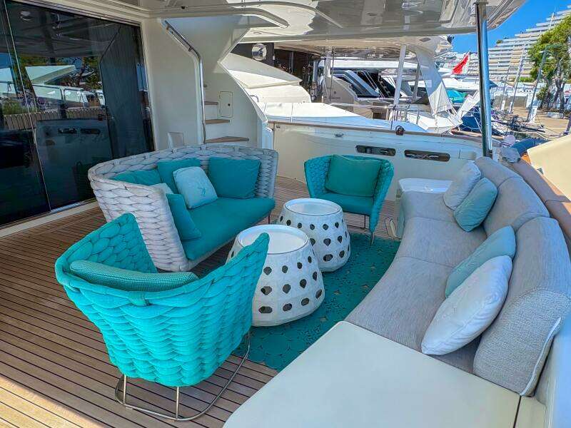 GIADA  85ft Custom Line Yacht For Sale