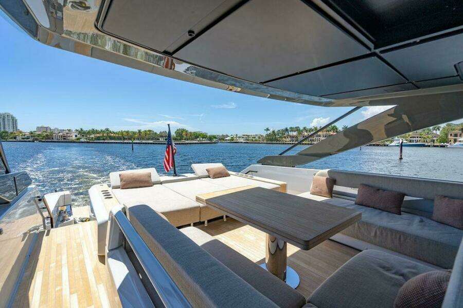 Snack Money 72ft Bluegame Yacht For Sale