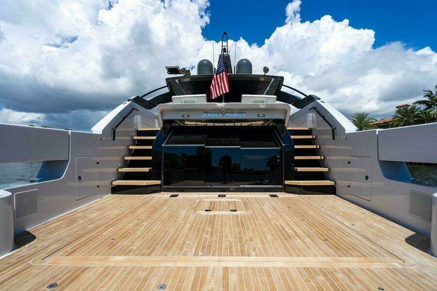 Snack Money 72ft Bluegame Yacht For Sale