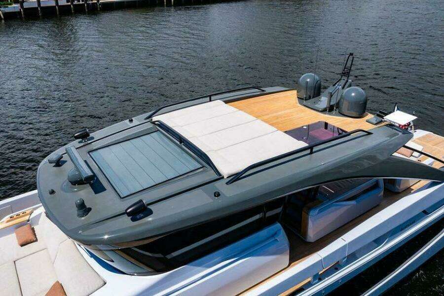 Snack Money 72ft Bluegame Yacht For Sale