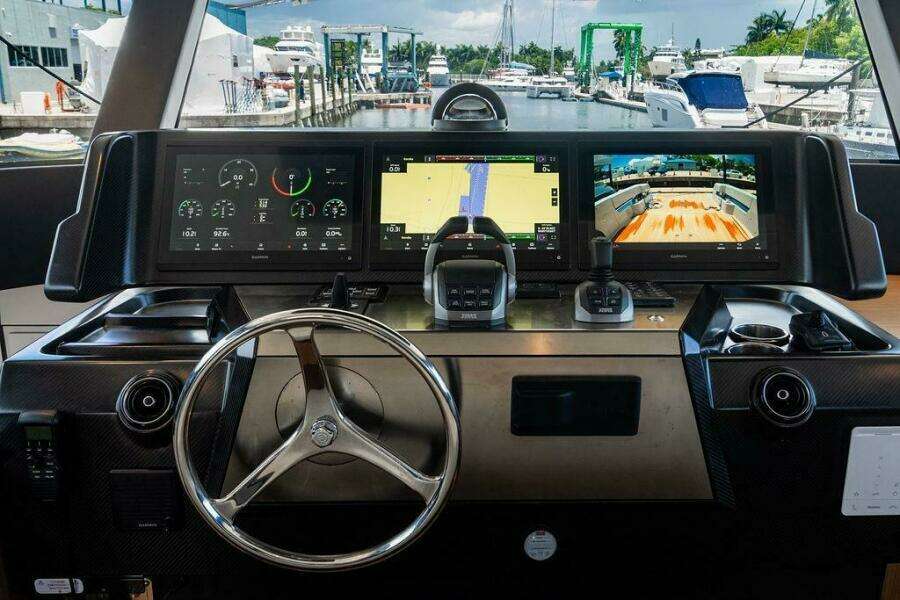 Snack Money 72ft Bluegame Yacht For Sale