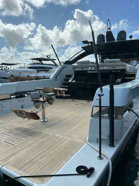 Snack Money 72ft Bluegame Yacht For Sale