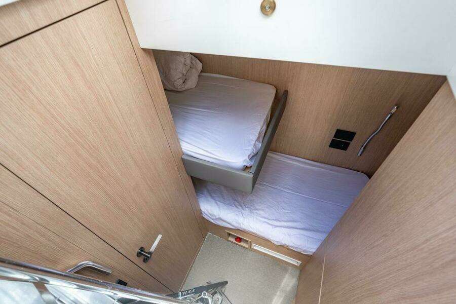 Snack Money 72ft Bluegame Yacht For Sale