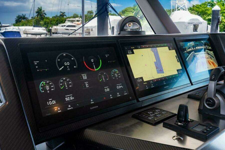 Snack Money 72ft Bluegame Yacht For Sale