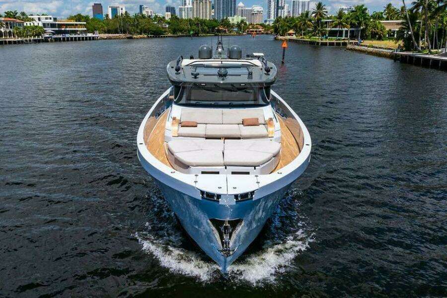 Snack Money 72ft Bluegame Yacht For Sale