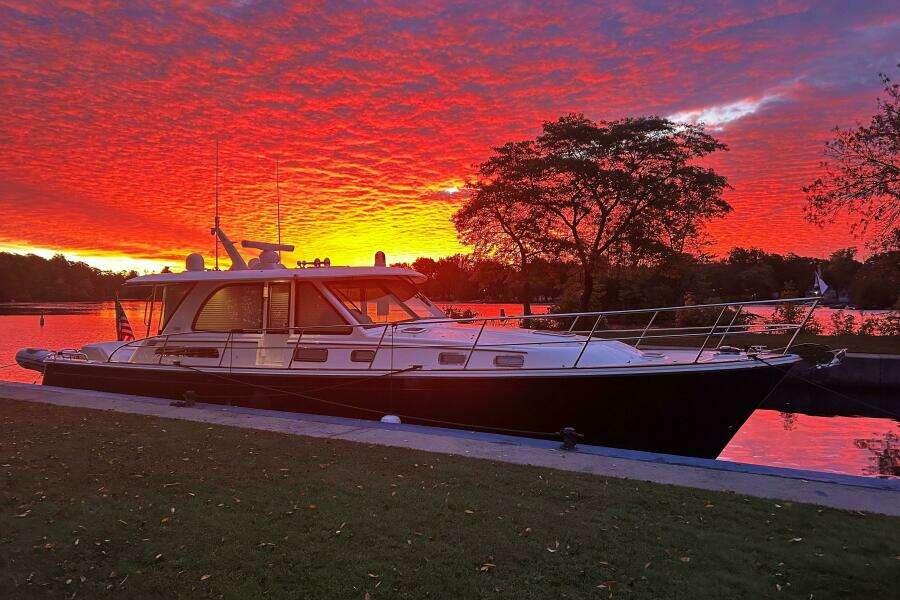Shadelander 45ft Sabre Yacht For Sale
