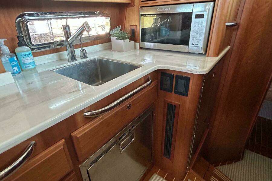 Shadelander 45ft Sabre Yacht For Sale