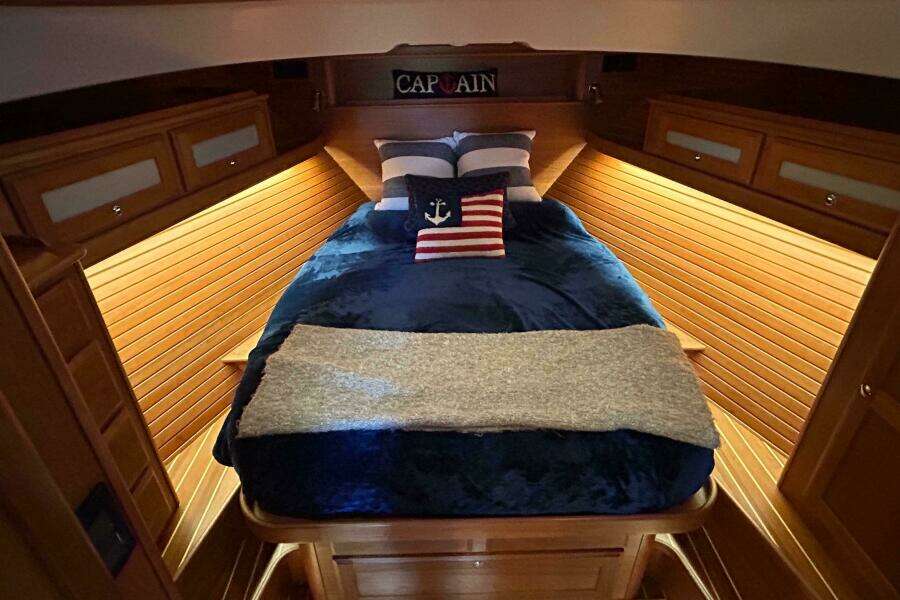 Shadelander 45ft Sabre Yacht For Sale