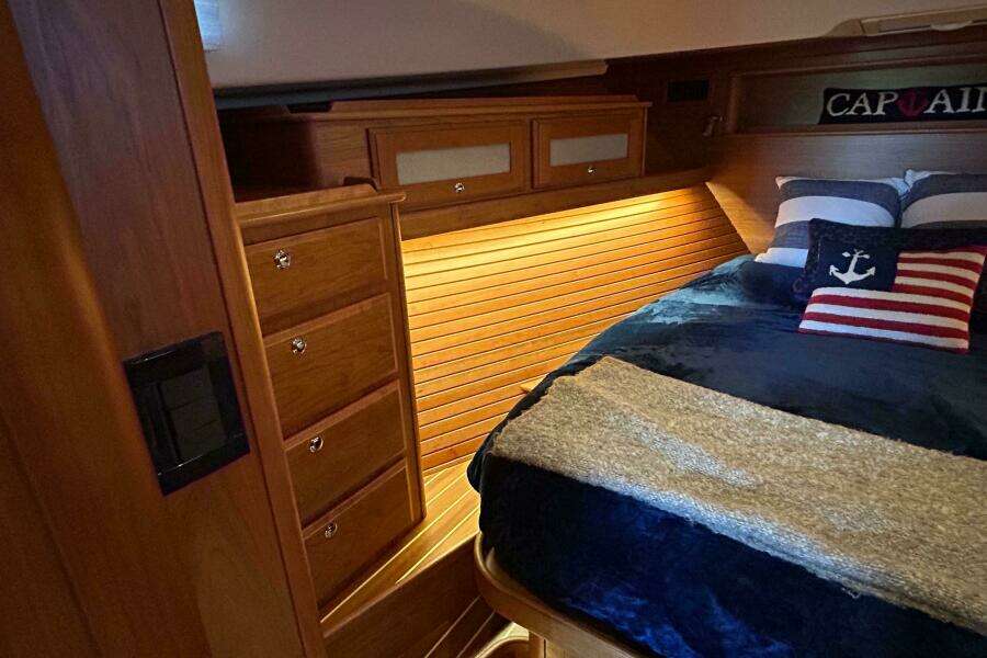 Shadelander 45ft Sabre Yacht For Sale