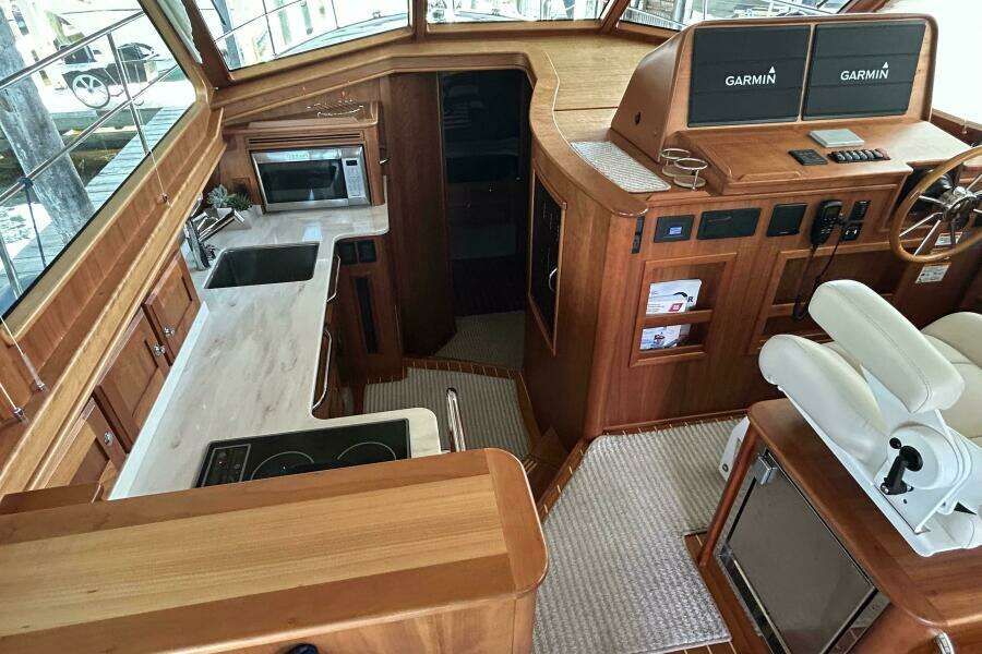 Shadelander 45ft Sabre Yacht For Sale