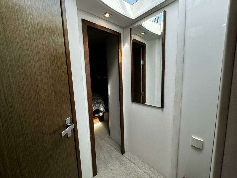 45ft Cruisers Yachts Yacht For Sale
