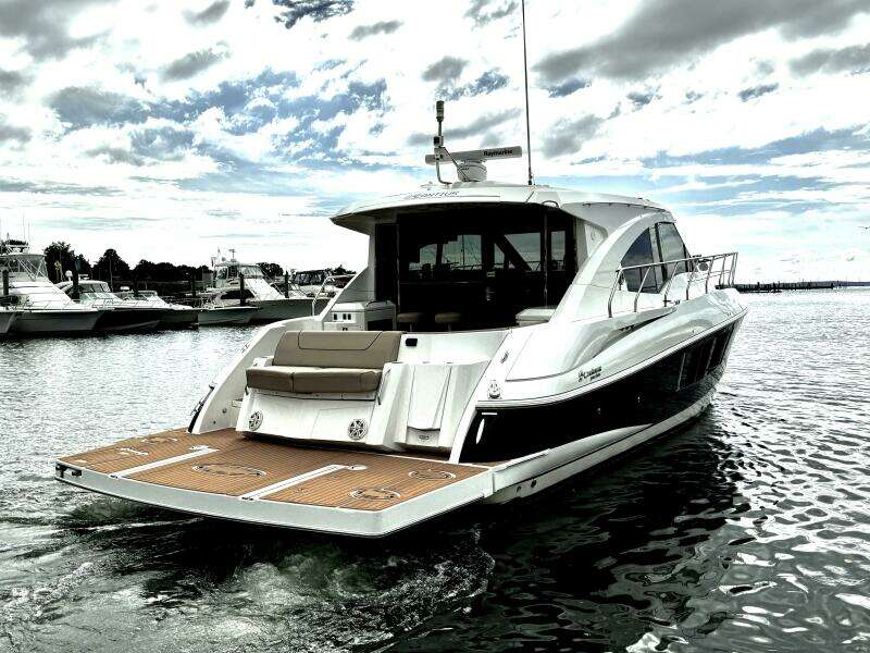 45ft Cruisers Yachts Yacht For Sale