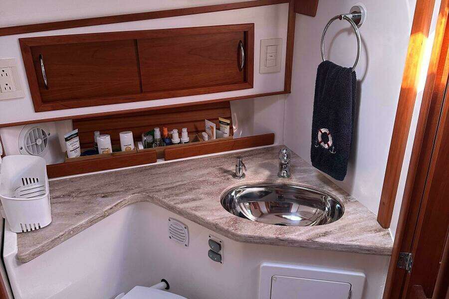 ENCORE 42ft Sabre Yacht For Sale