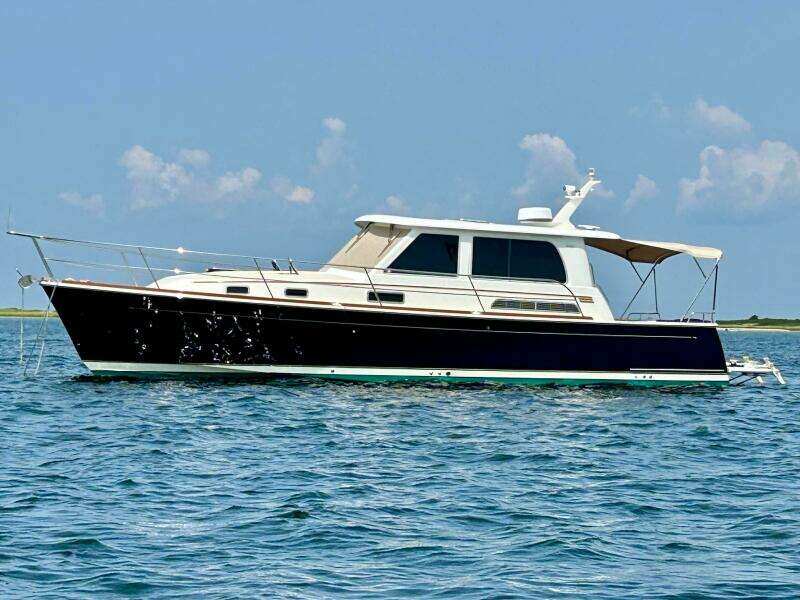 ENCORE 42ft Sabre Yacht For Sale