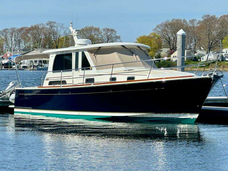 ENCORE 42ft Sabre Yacht For Sale