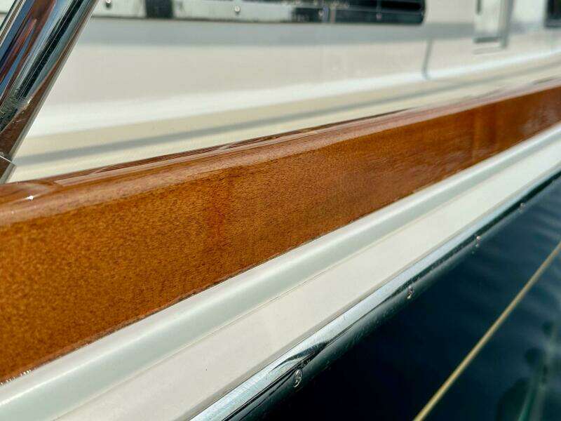 ENCORE 42ft Sabre Yacht For Sale