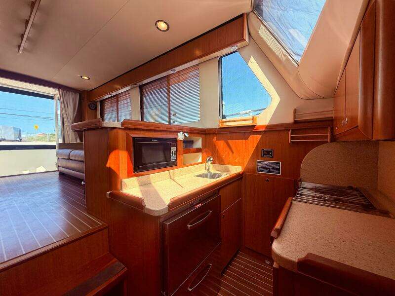 34ft Mainship Yacht For Sale