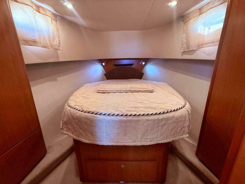 34ft Mainship Yacht For Sale