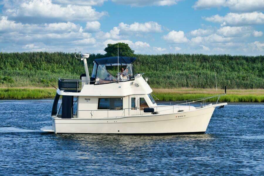 34ft Mainship Yacht For Sale