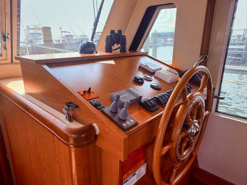 34ft Mainship Yacht For Sale