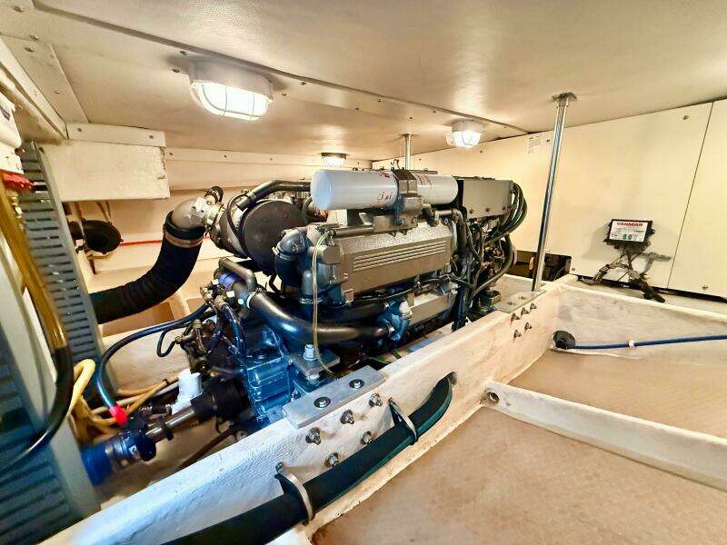 34ft Mainship Yacht For Sale
