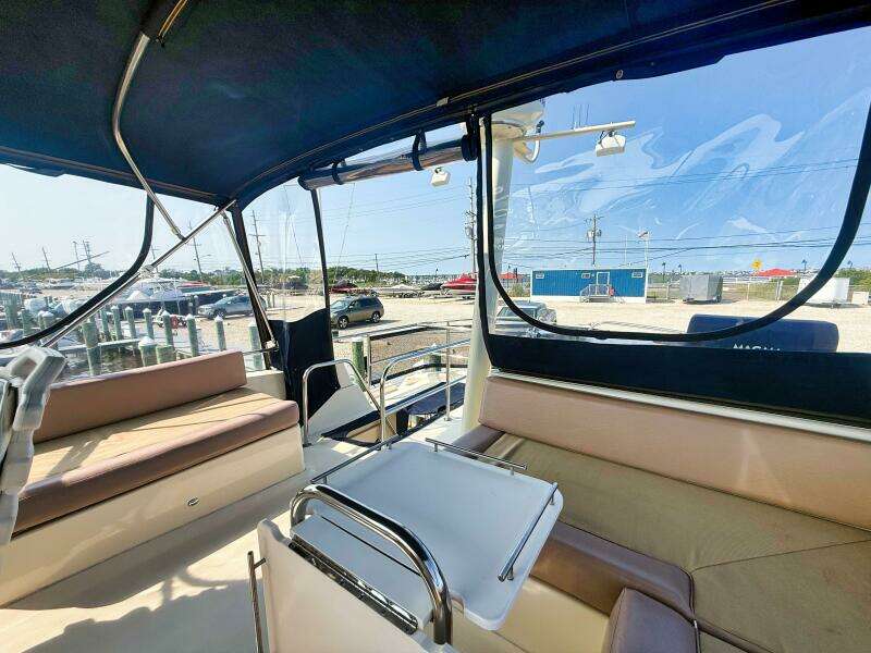 34ft Mainship Yacht For Sale