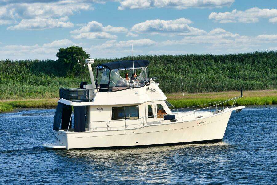 34ft Mainship Yacht For Sale