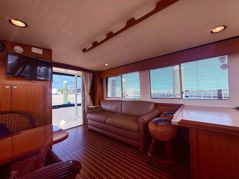 34ft Mainship Yacht For Sale