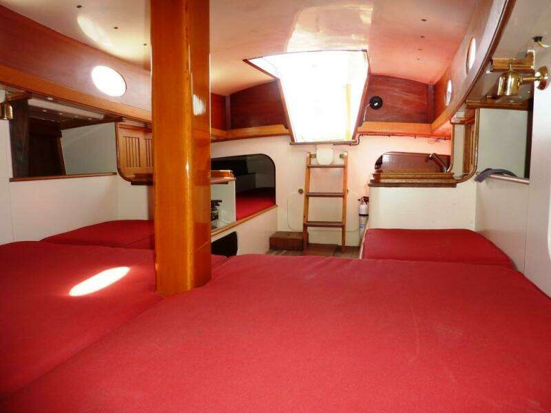 35ft Custom Yacht For Sale