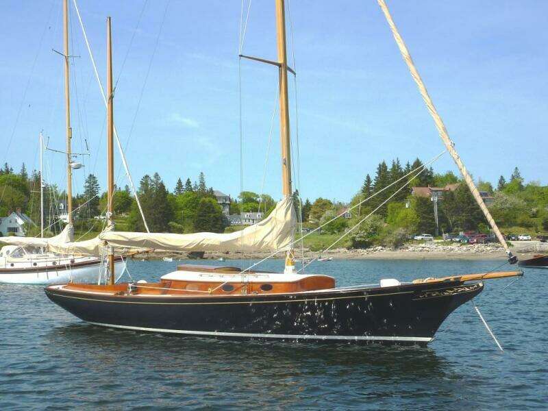 35ft Custom Yacht For Sale