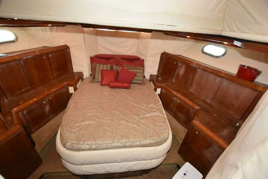 The Dream 74ft Hatteras Yacht For Sale