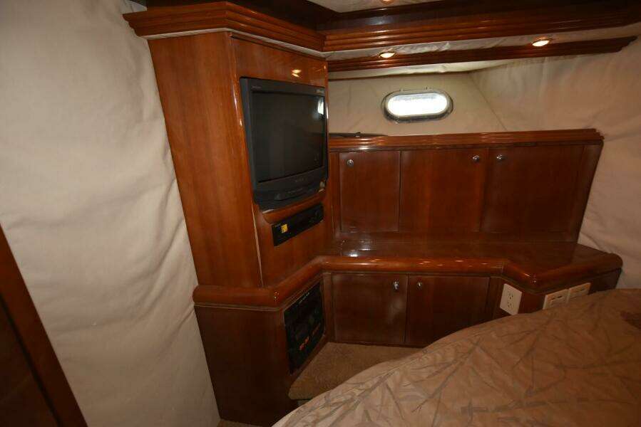 The Dream 74ft Hatteras Yacht For Sale