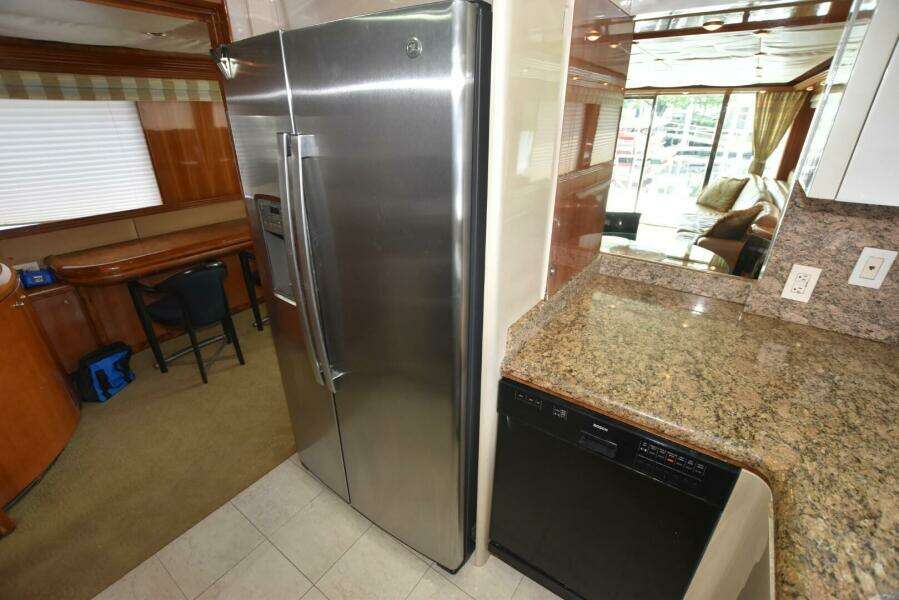 The Dream 74ft Hatteras Yacht For Sale