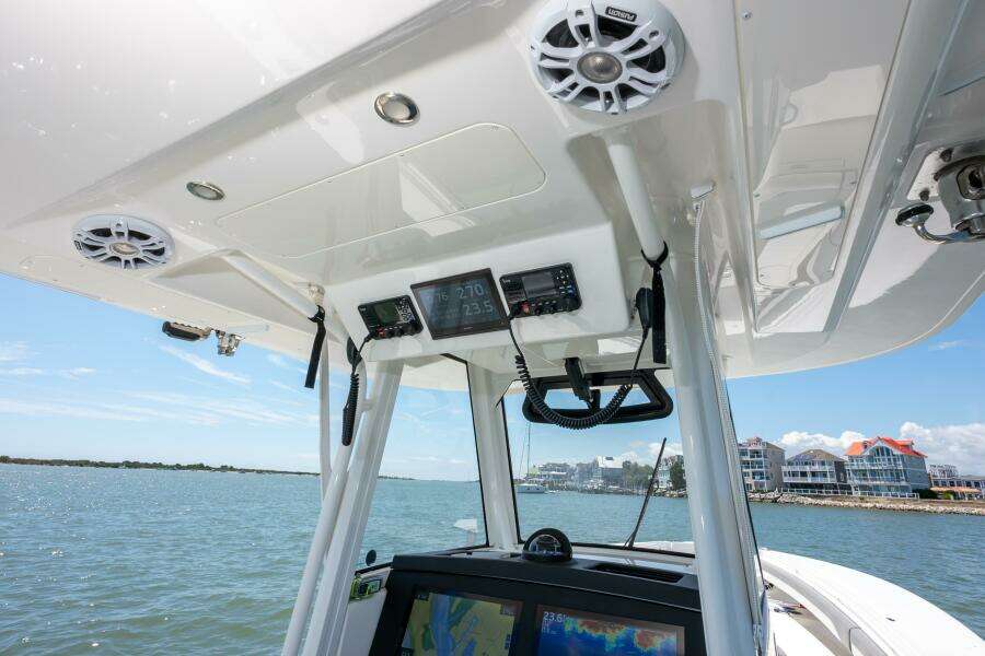 2022 Regulator 31 Dave 095