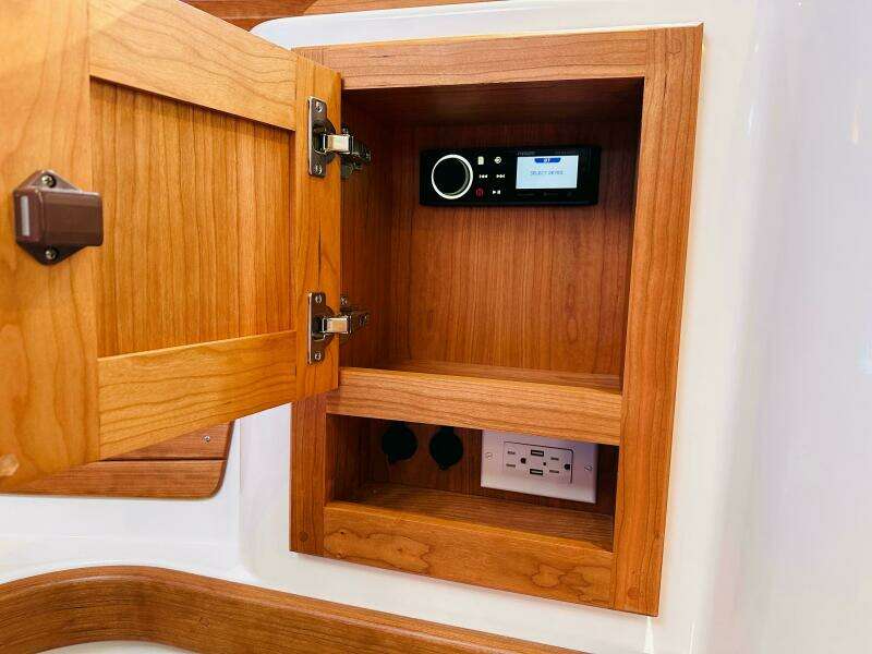 Summer Sounds 34ft Back Cove Yacht For Sale