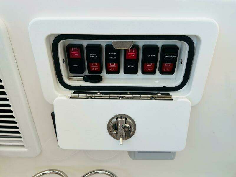 Summer Sounds 34ft Back Cove Yacht For Sale