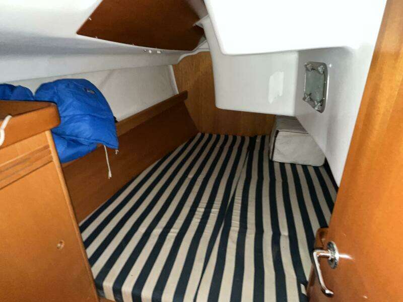 JEB 3 40ft Beneteau Yacht For Sale