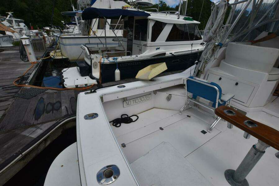 31ft Blackfin Yacht For Sale