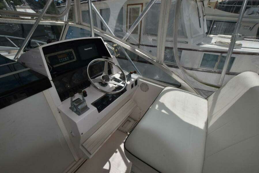 31ft Blackfin Yacht For Sale