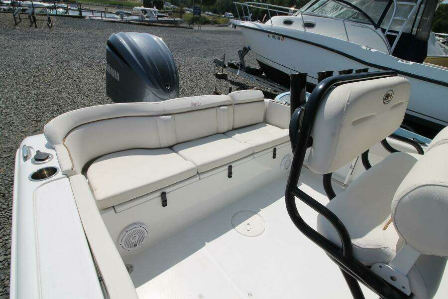 22ft Sea Hunt Yacht For Sale