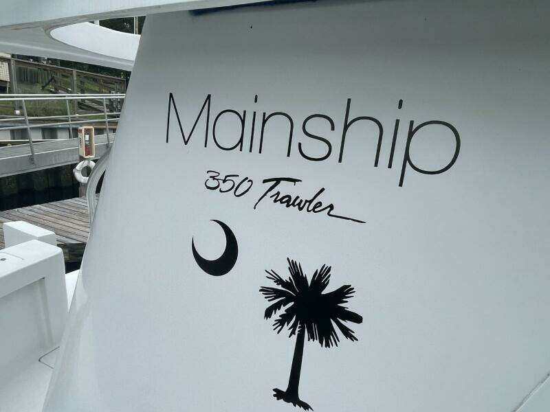 35ft Mainship Yacht For Sale