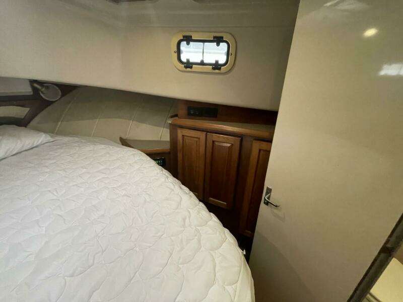 35ft Mainship Yacht For Sale