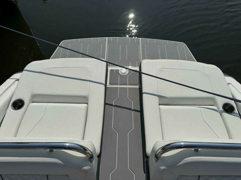 26ft Regal Yacht For Sale