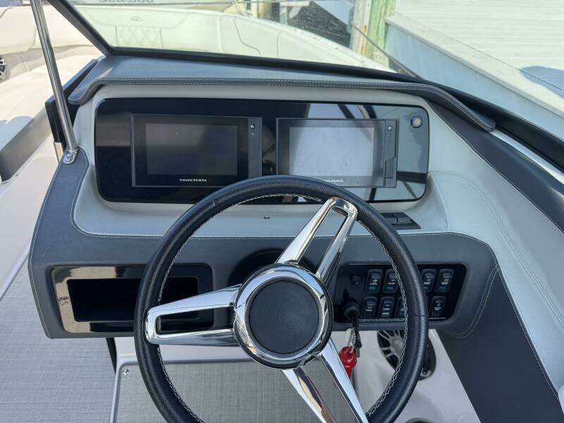 26ft Regal Yacht For Sale
