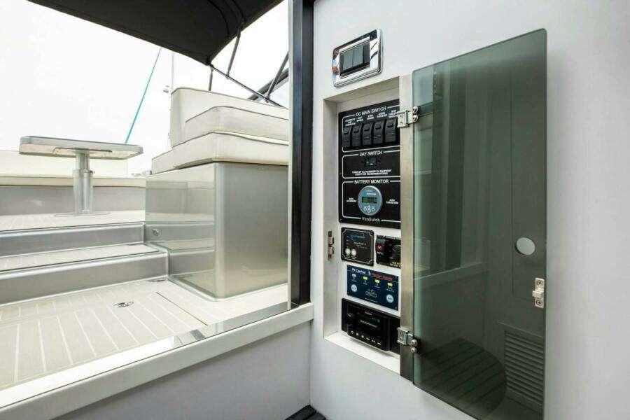 SVG II 40ft Van Dutch Yacht For Sale