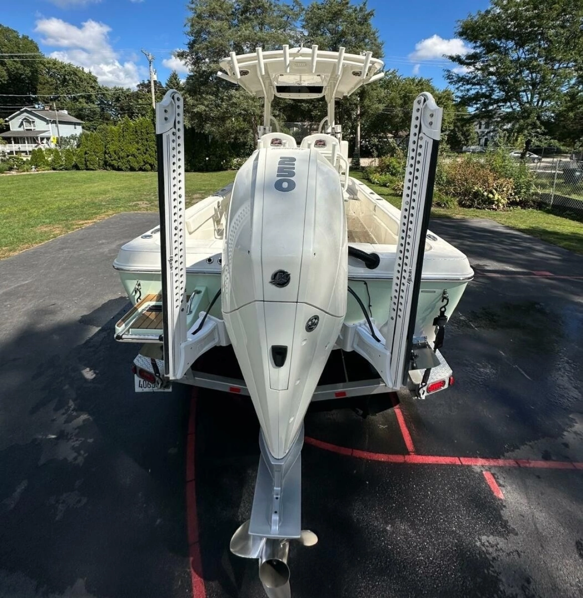 2022 Ranger 2360 Bay