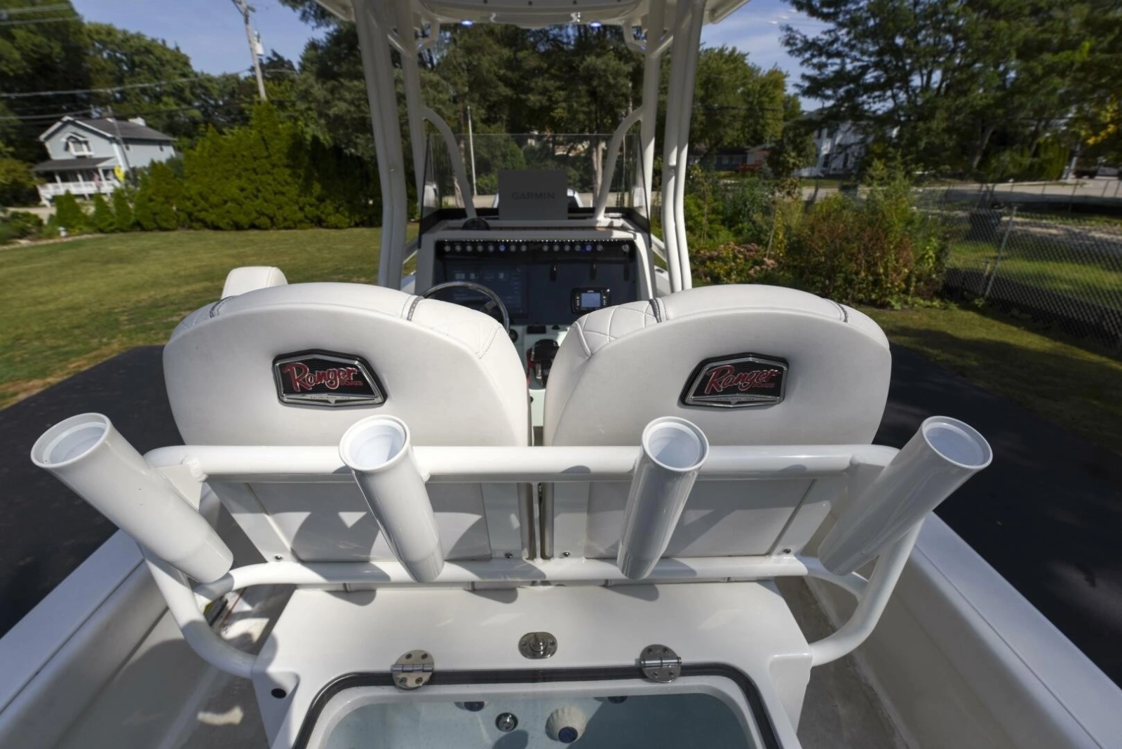 2022 Ranger 2360 Bay