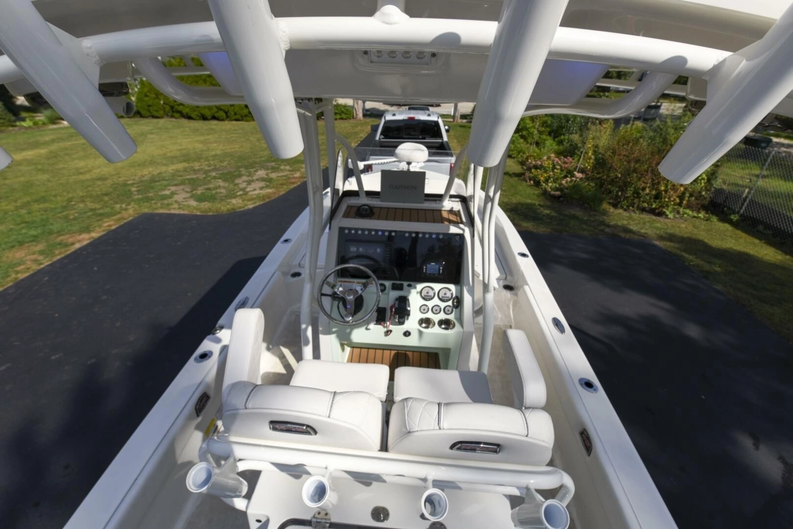 2022 Ranger 2360 Bay